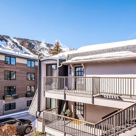 Chateau Dumont Unit 11, Contemporary Condo With A Great Downtown Location Aspen Esterno foto